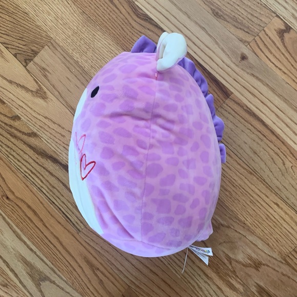 RARE Jazzy the Purple Giraffe Squishmallow Valentine’s Day Squad 11” Red/Pink 18 - Picture 4 of 9